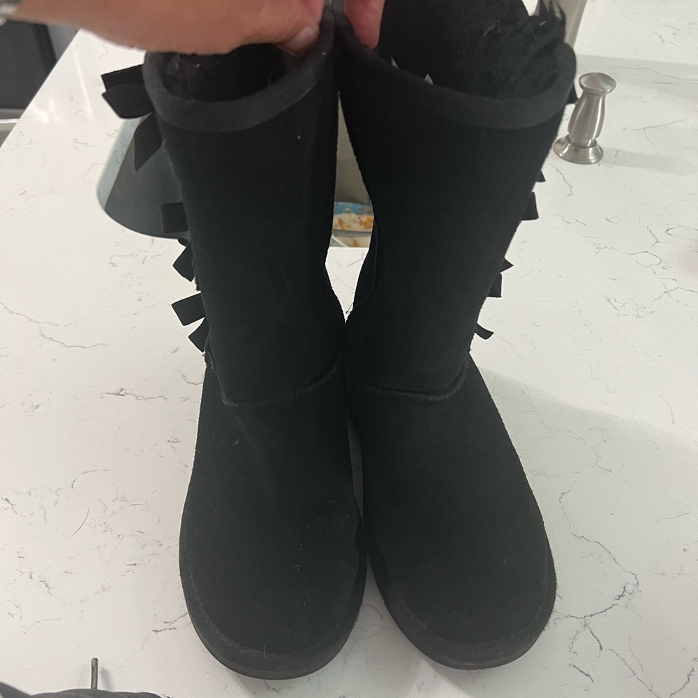 UGG Koolaburra Black